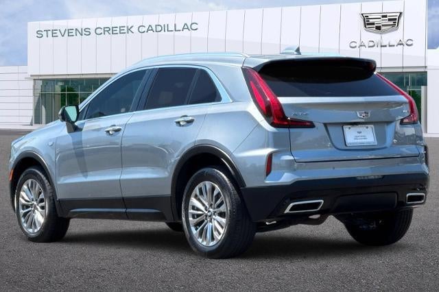 2025 Cadillac XT4 — detail view